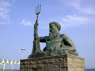  Belo apartamento ha 50m da Praia