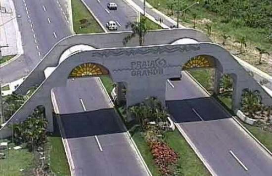  Belo apartamento ha 50m da Praia