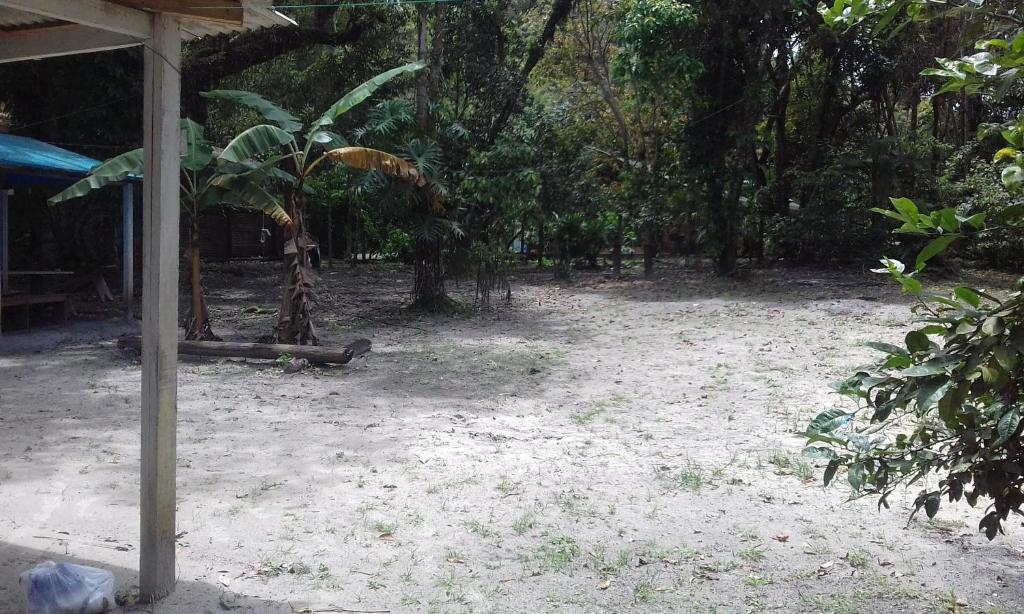  Pousada e Camping Paraíso dos Golfinhos