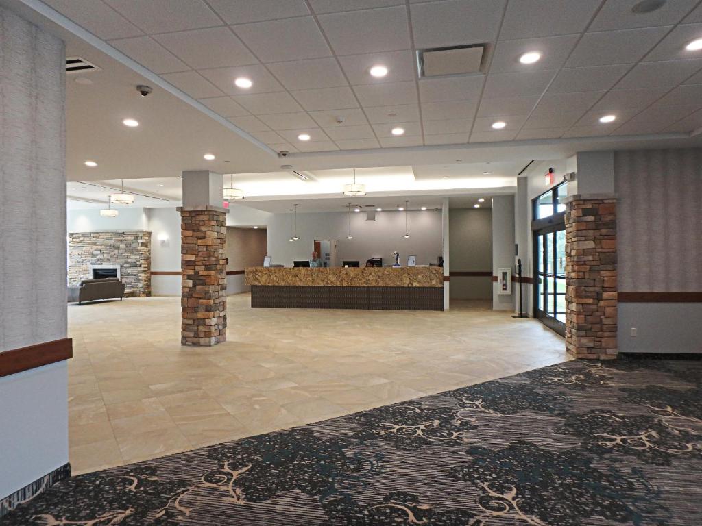 Wyndham Garden State College photo