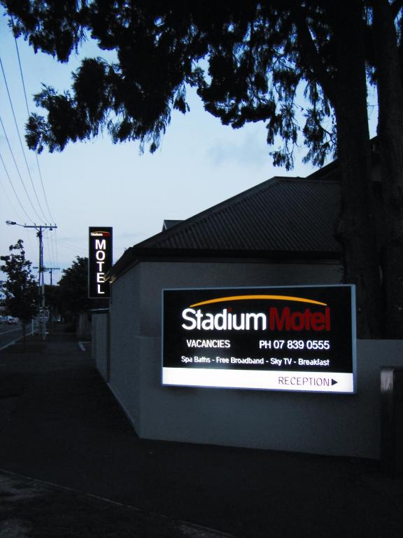 Stadium Motel - Resim 41