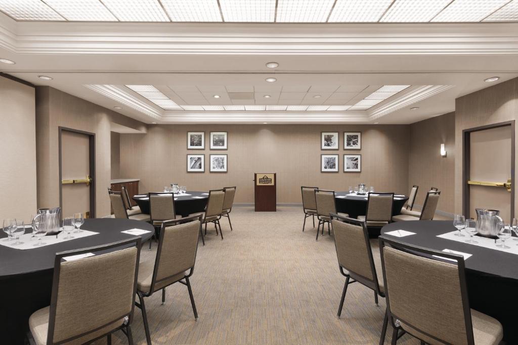 Konferenční prostory v ubytování Country Inn & Suites by Radisson, Seattle-Bothell, WA