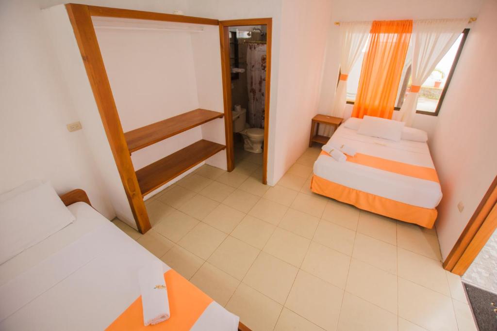 Hostal Sueños Silvestres - Doppelzimmer Mit Zwei Doppelbetten