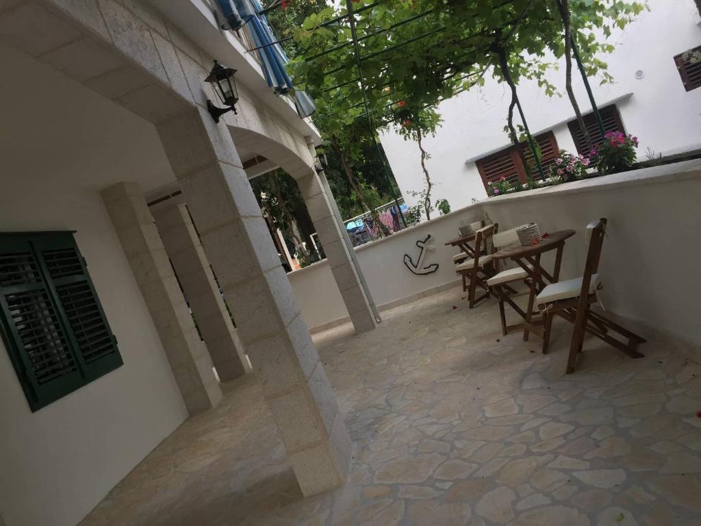 Fotografia z galérie ubytovania Apartments Nazario v Drveniku