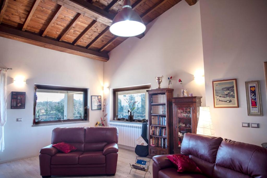 Część wypoczynkowa w obiekcie Villa Farfalla Bianca