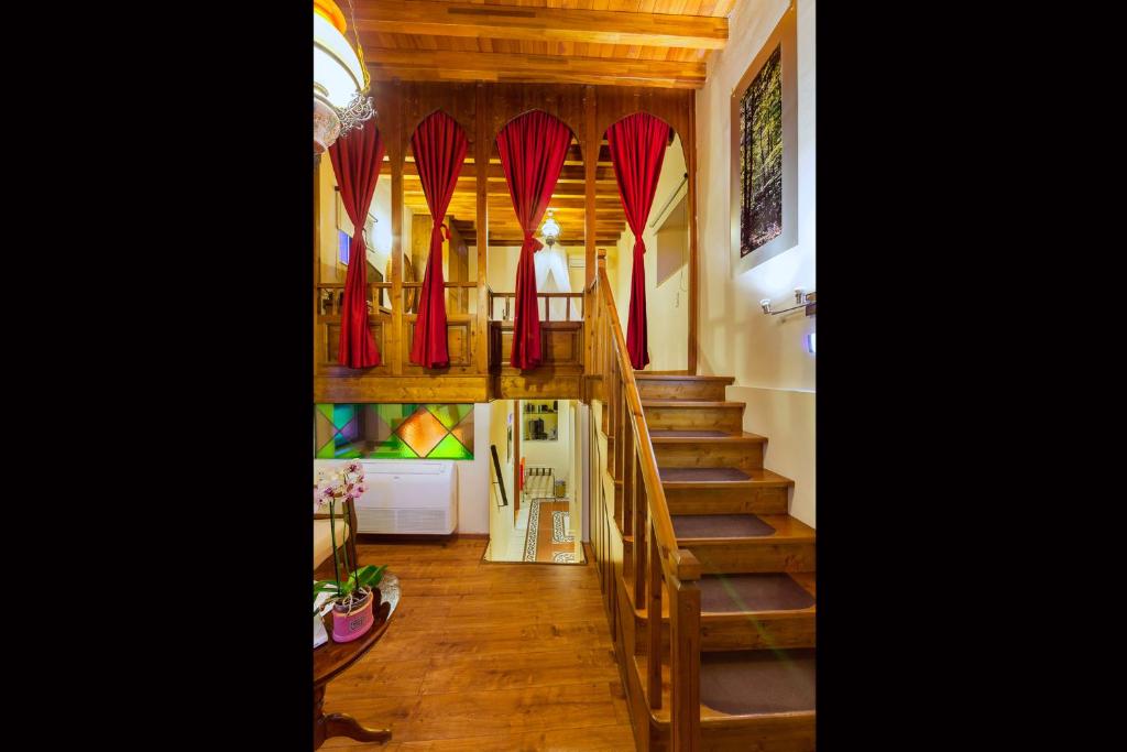 In Camera Art Boutique Hotel - 4