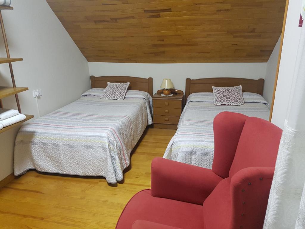 Postel nebo postele na pokoji v ubytování Casa rural Lucuj