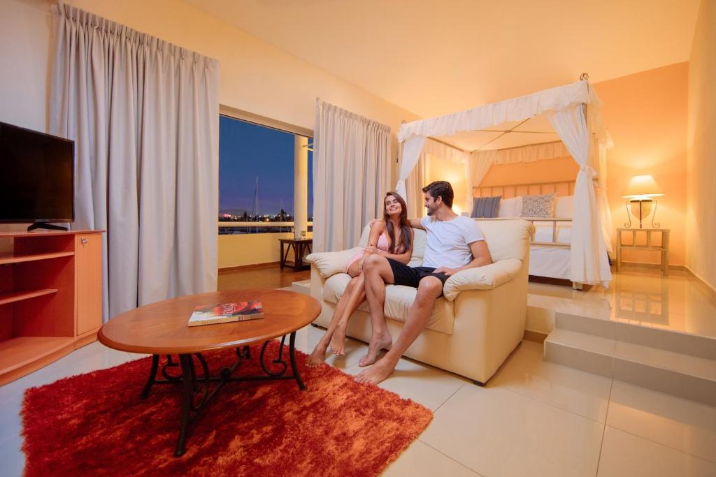 Isla Mazatlan Residence Club - Three-Bedroom Apartment