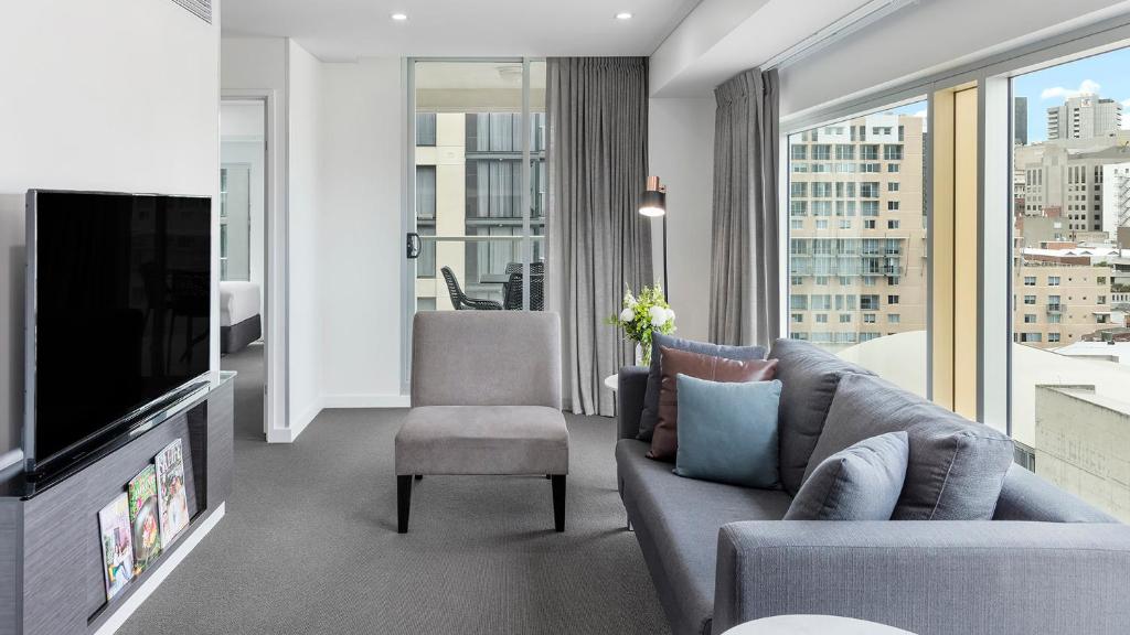 Oaks Adelaide Embassy Suites - Resim 23