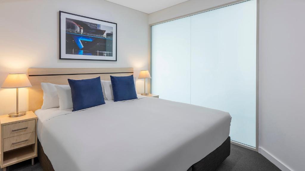 Oaks Adelaide Embassy Suites - Resim 14