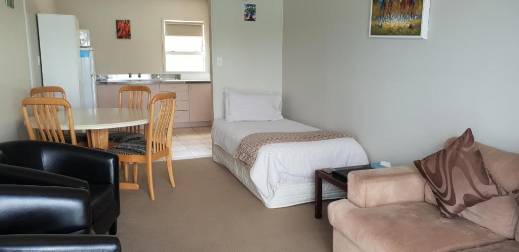 Posezení v ubytování Whangaroa Lodge Motel