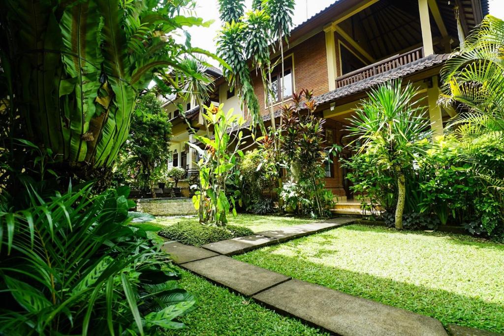 Ben's Homestay - Deluxe Double Room