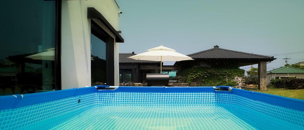 Casa Bonbon - Two-Bedroom Villa