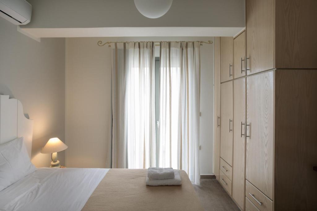 Sweet Home Naxos - 13