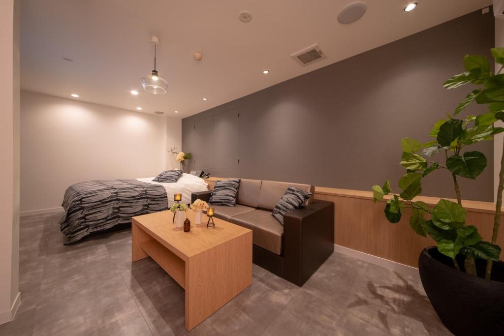Posezení v ubytování Hotel Waraku Shibukawa