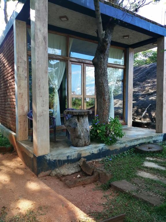 Sigiri Lake Paradise - 4