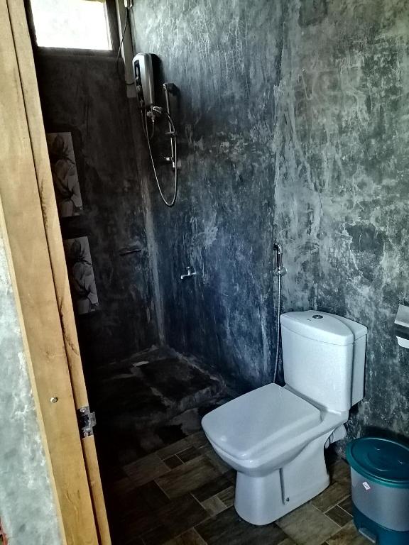 Sigiri Lake Paradise - 15