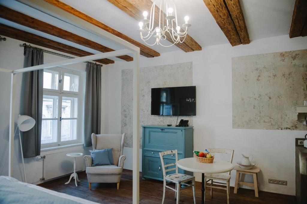 Miss Sophie's Olomouc - Boutique Hotel - Resim 25