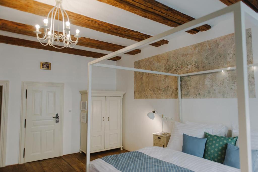 Miss Sophie's Olomouc - Boutique Hotel - 8