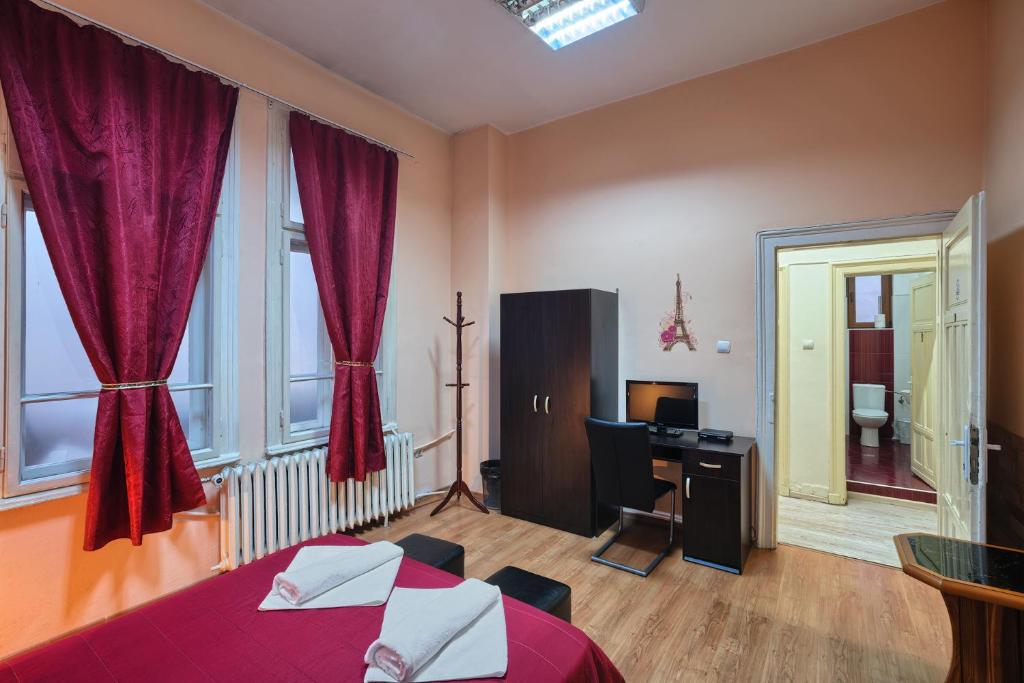 Guesthouse32 - Superior Doppelzimmer Mit Externem Badezimmer