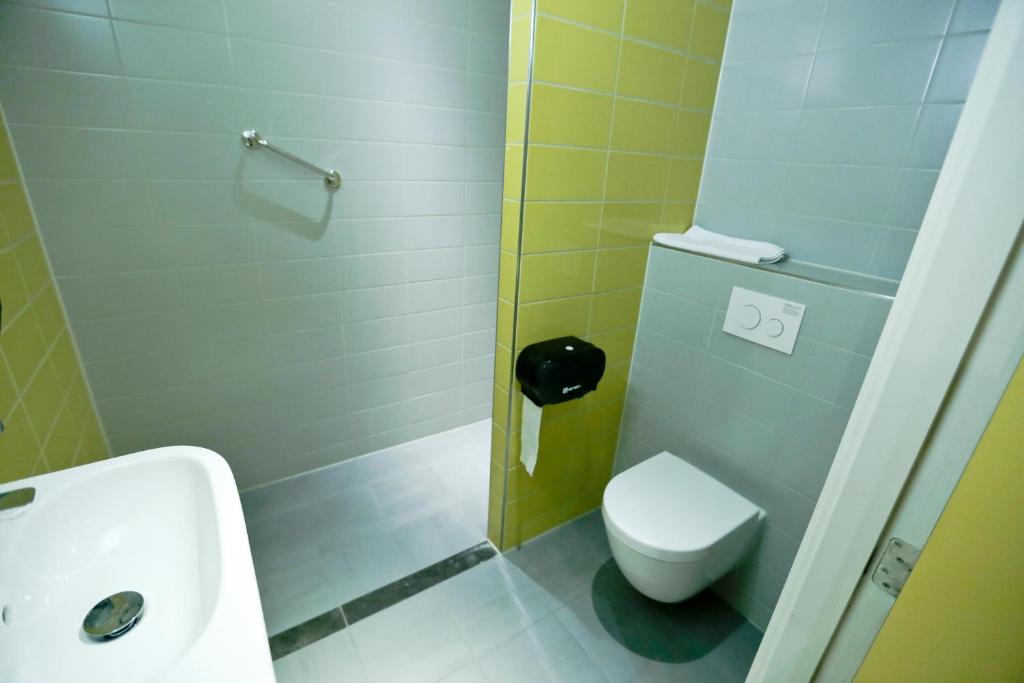 City Hotel Amsterdam - Resim 36