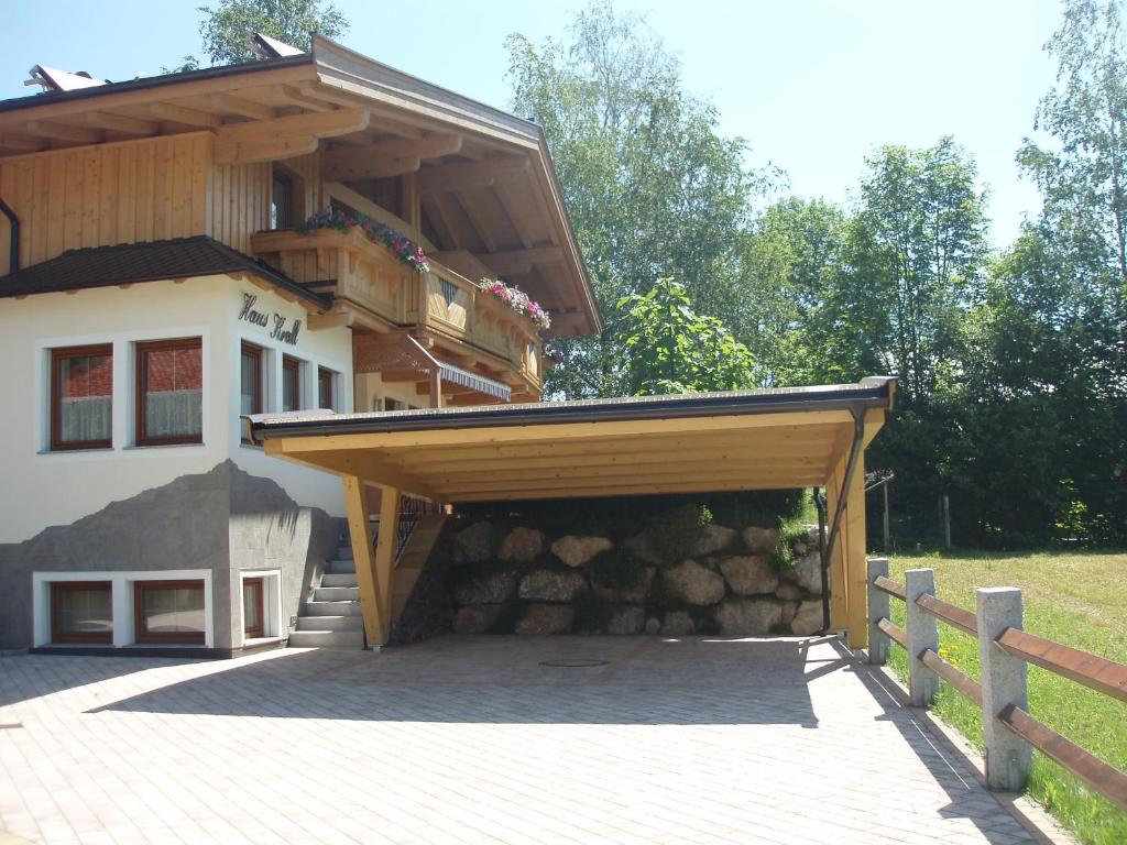 Budova, kde se apartmán nachází