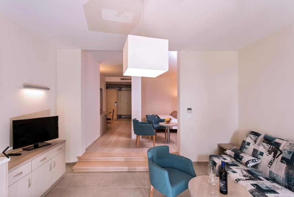 Apartments Villa Loznica - 17