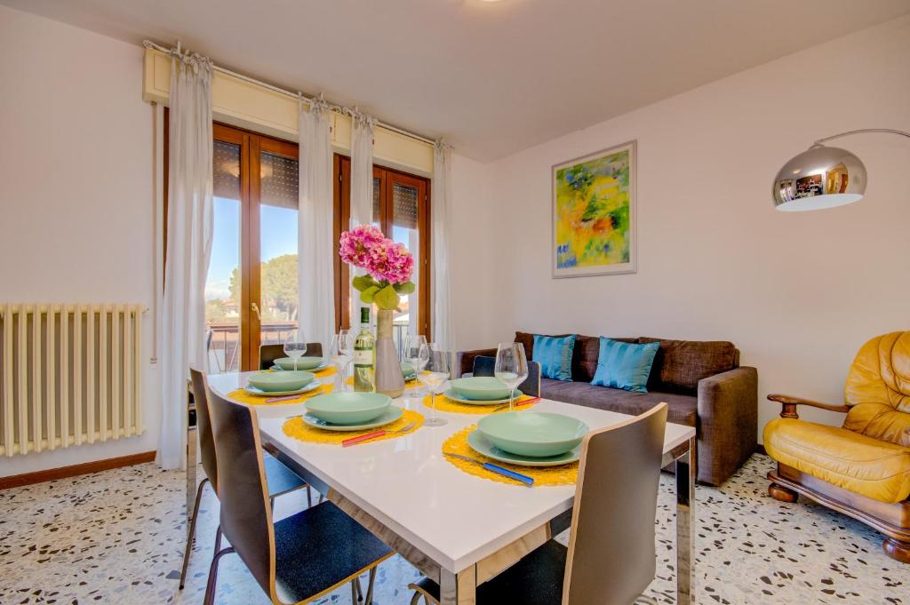 Posezení v ubytování Isa Sirmione Apartments