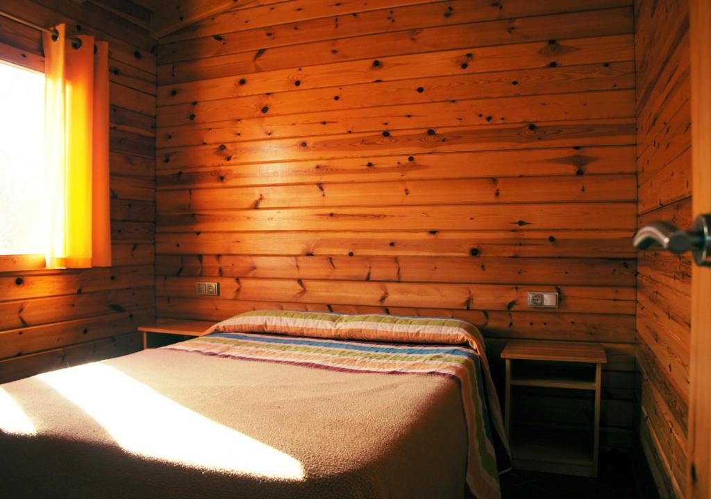 Camping Els Ports, Arnés – Bijgewerkte prijzen 2022