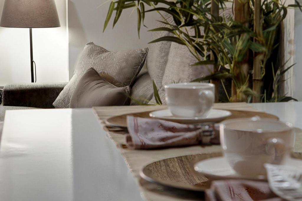 A seating area at Home4u, Elvira 16, 2A