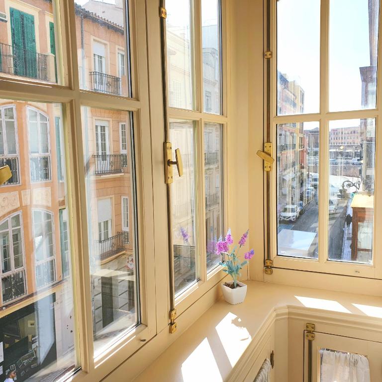 Zdjęcie z galerii obiektu Gran Apartamento Centro Histórico w Maladze