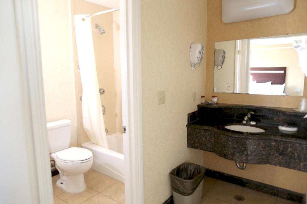Princess Inn - Family Room