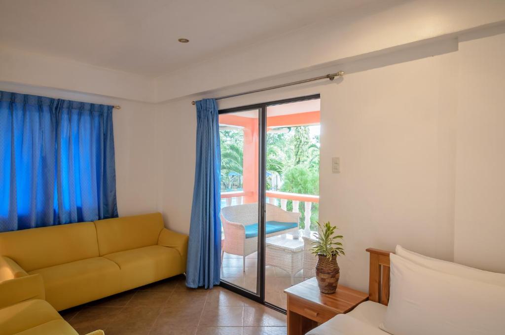 Bohol Sea Resort - Sala Familiar (2 Adultos)