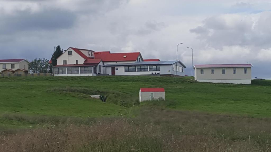 Hoone, kus külalistemaja asub
