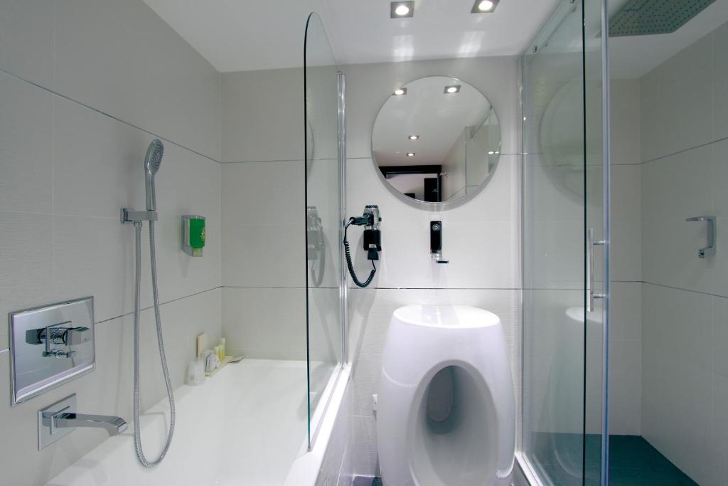 GOLDEN TULIP CANNES HOTEL de PARIS - Resim 39