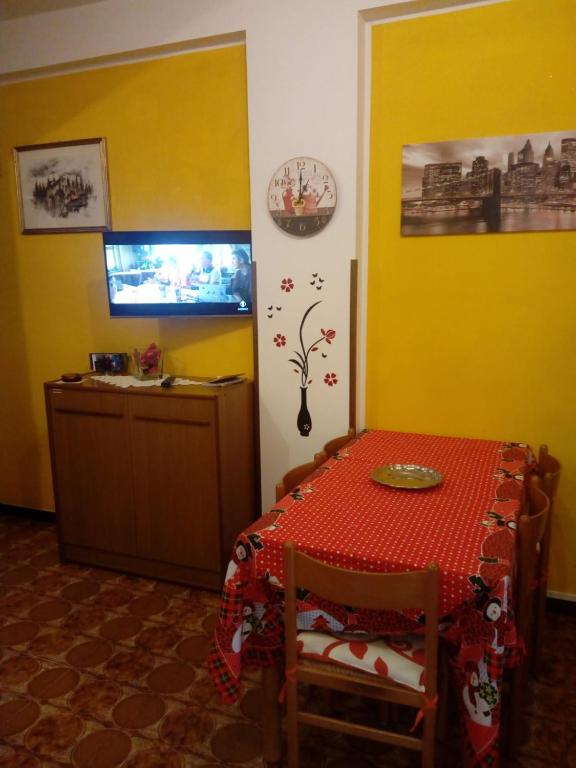 Telewizja i/lub zestaw kina domowego w obiekcie AndEli