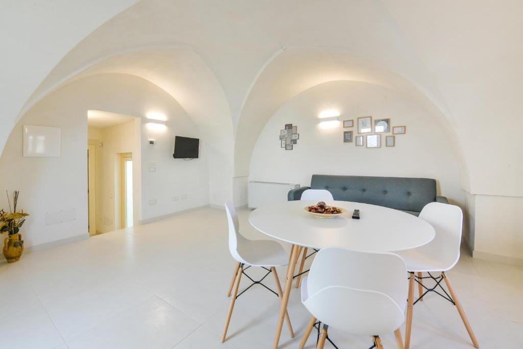 TV a/nebo společenská místnost v ubytování Casa Magadè B&B