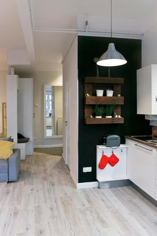 Kuchyňa alebo kuchynka v ubytovaní Cichy apartament w centrum Krakowa Salwator