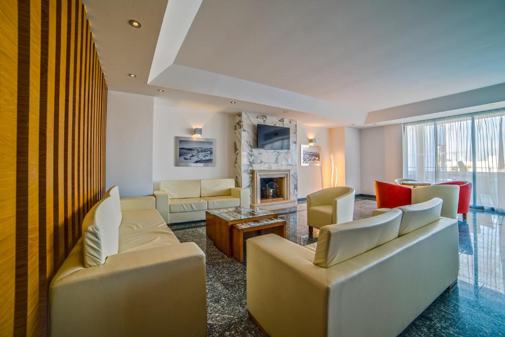 Vila Petra - Resim 2