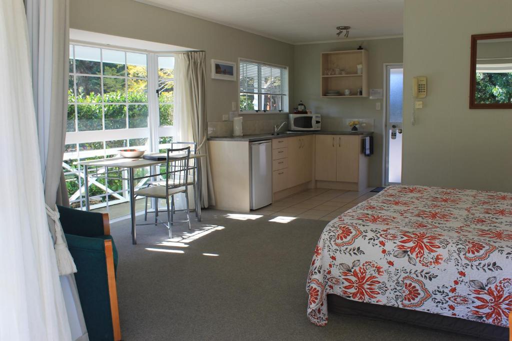 Ash Grove Boutique Motel - Resim 31