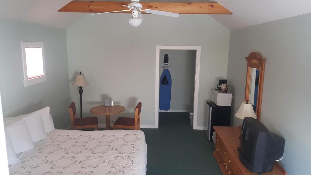 Spruce Lane Lodge and Cottages - Salle De Roi