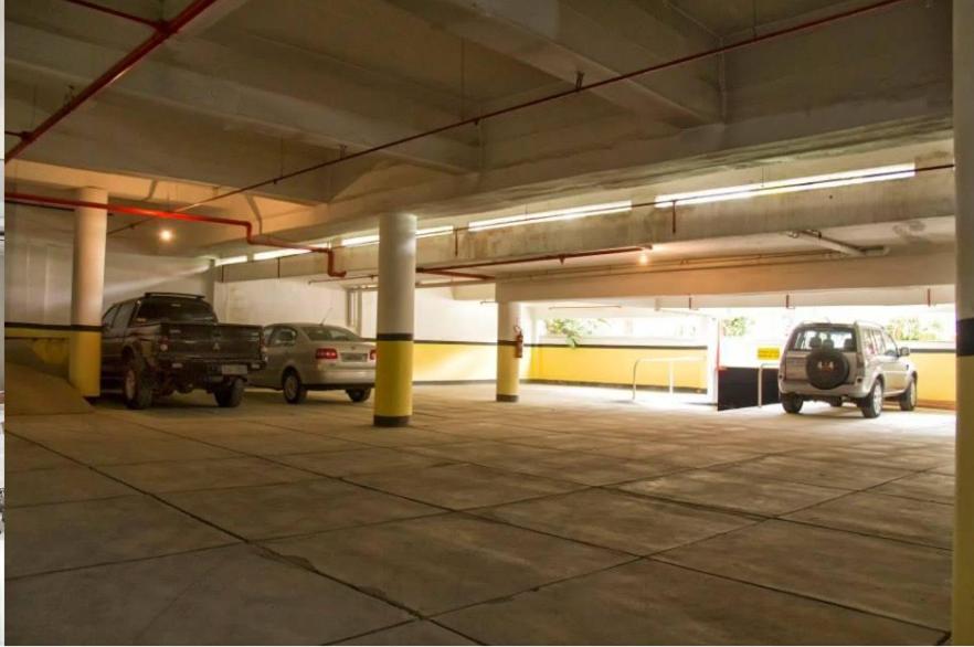  Hotel Dominguez Plaza