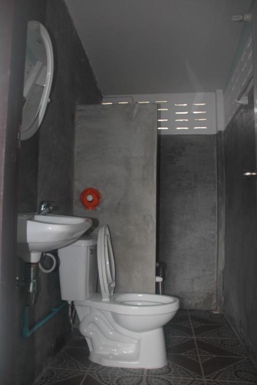 Koupelna v ubytování P.L.P Guesthouse - Mae Hong Son