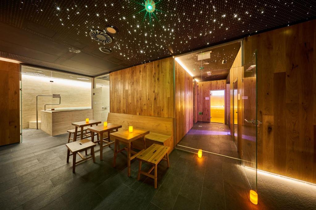 Fotografie z fotogalerie ubytování Aparthotel Svatý Vavřinec v destinaci Pec pod Sněžkou