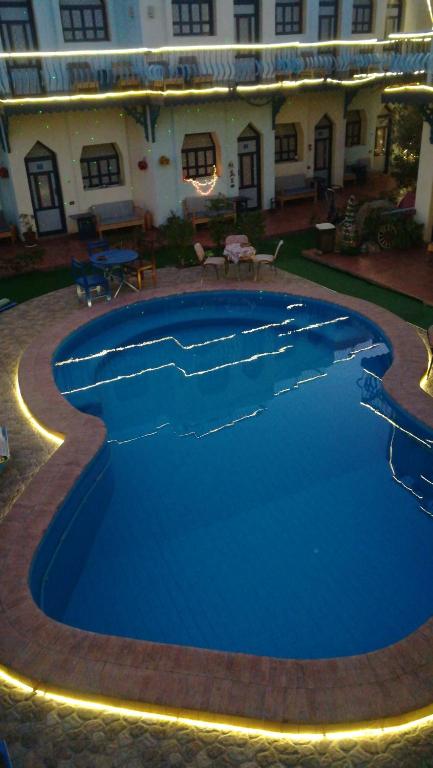Bazén v ubytování Monica Hotel nebo v jeho okolí
