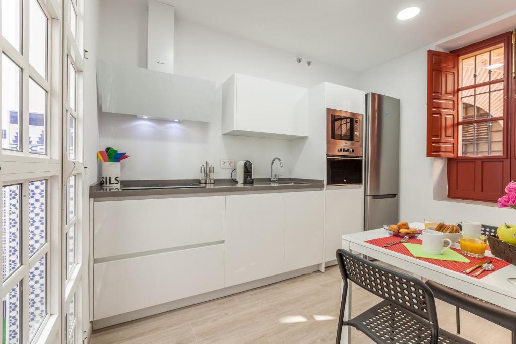 Casa de la Moneda - Center Luxury Duplex, Seville – Updated ...