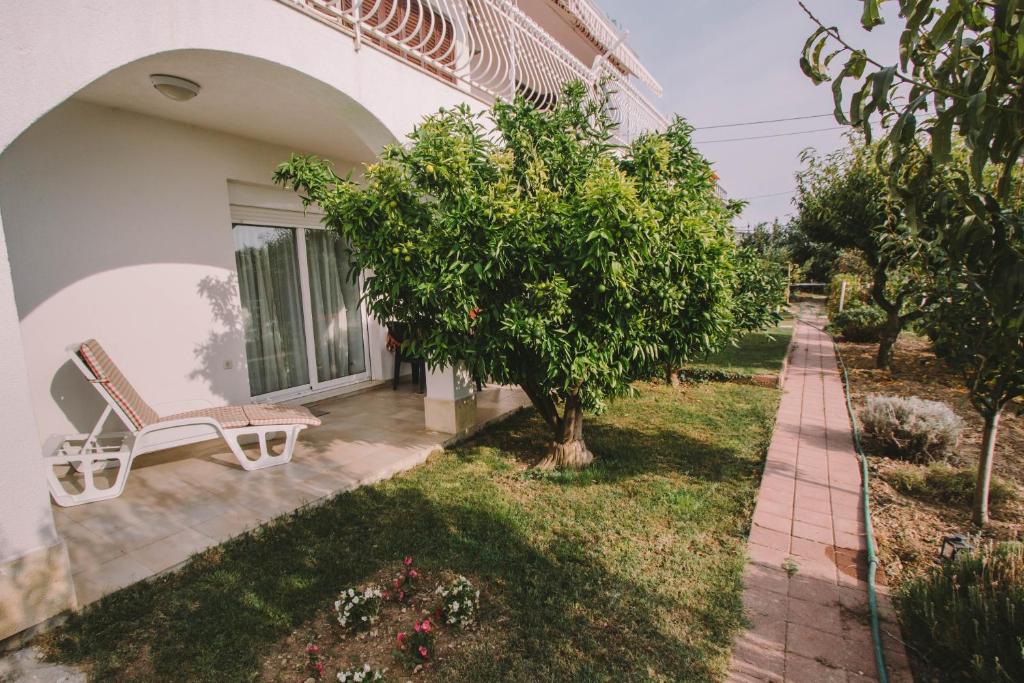 Zahrada ubytování Apartments Jasna
