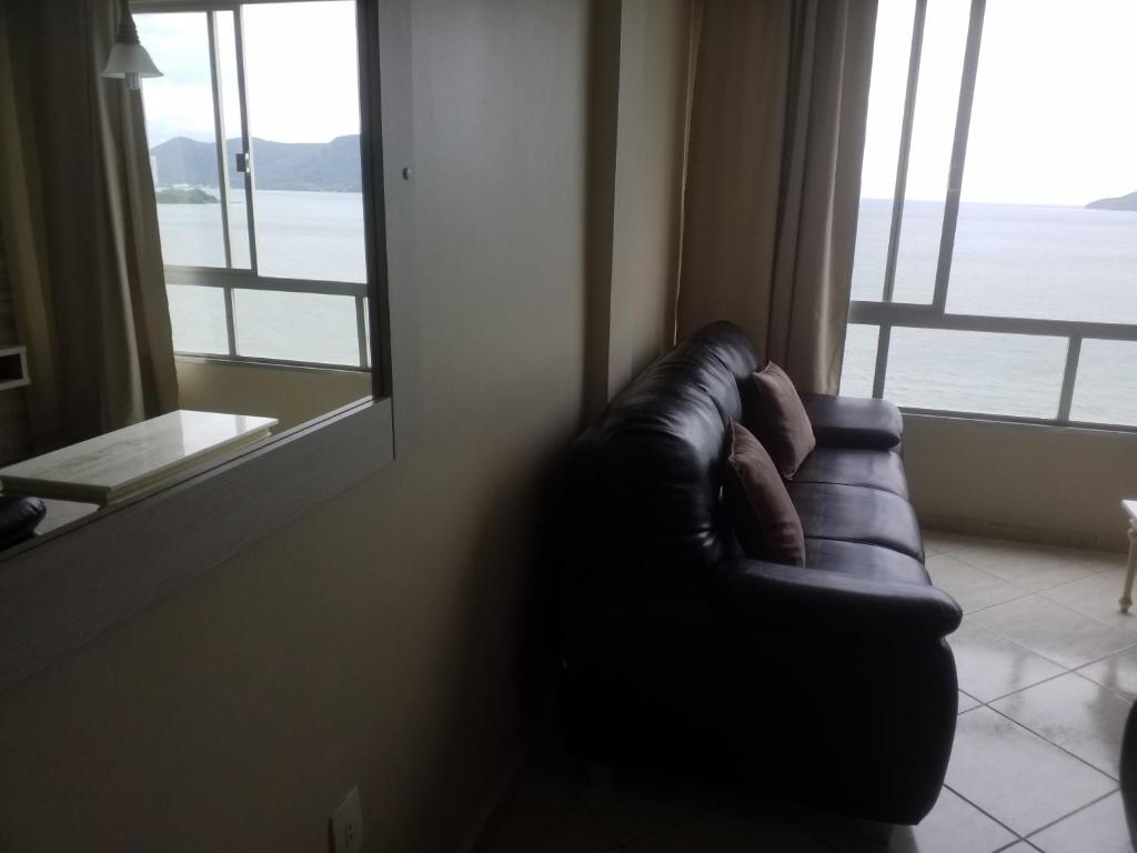  Camburiu Apartamento Frente al Mar
