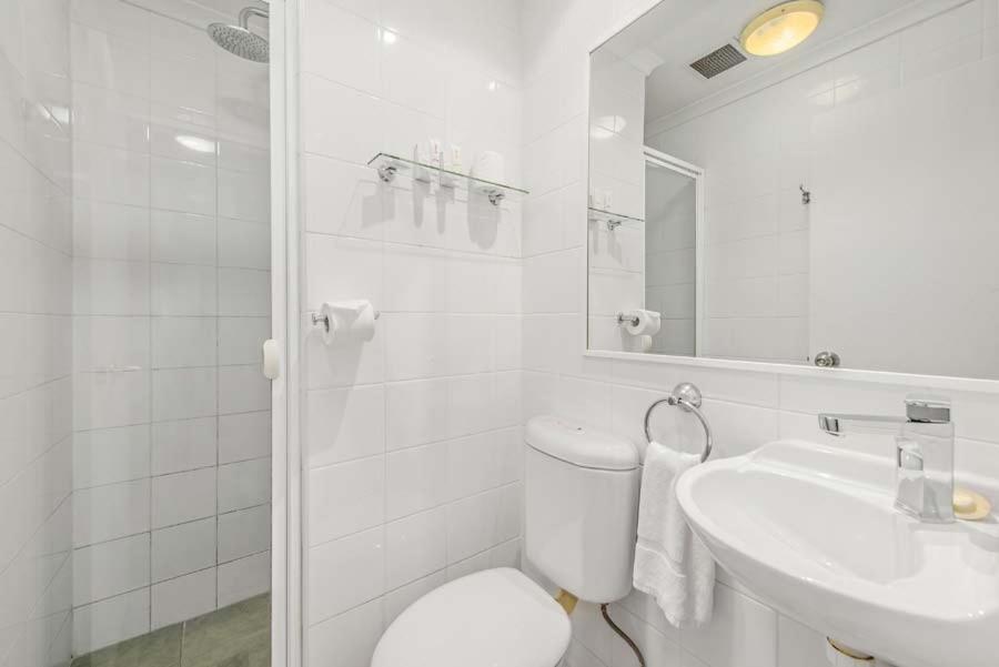 Silkari Urban CKS Sydney Airport Hotel - Resim 8