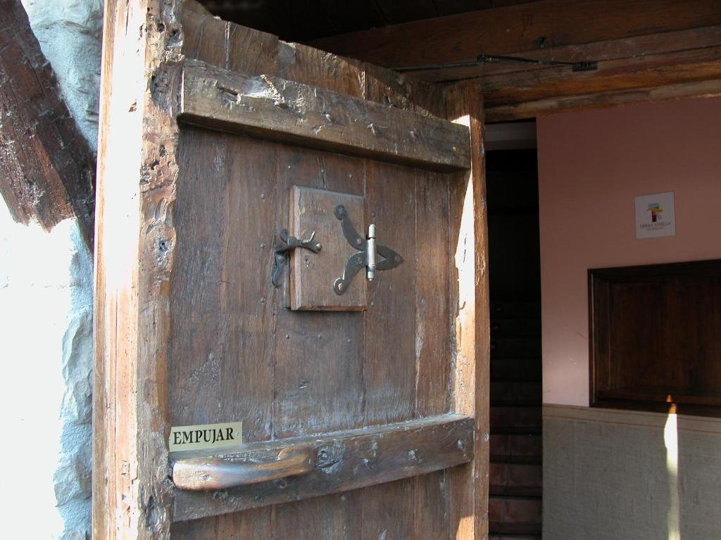 Fotografie z fotogalerie ubytování Hostal Suetxe v destinaci Los Arcos